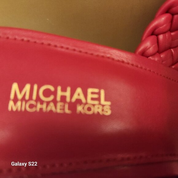 Michael Kors "Amelia" Rubin Red Heeled sandals. NIB. Size 7 - Picture 3 of 11